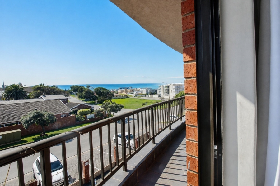3 Bedroom Property for Sale in Jeffreys Bay Central Eastern Cape